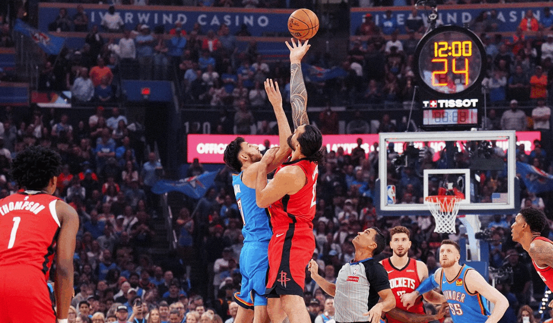 The NBA is back and there’s a lot of pressure on the Knicks to win the East