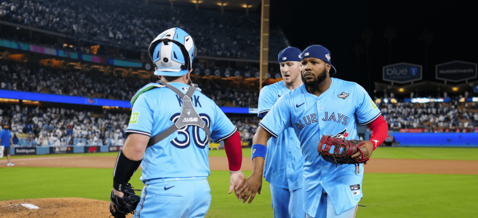 Blue Jays are one win away and 2025 Week 9 NFL picks